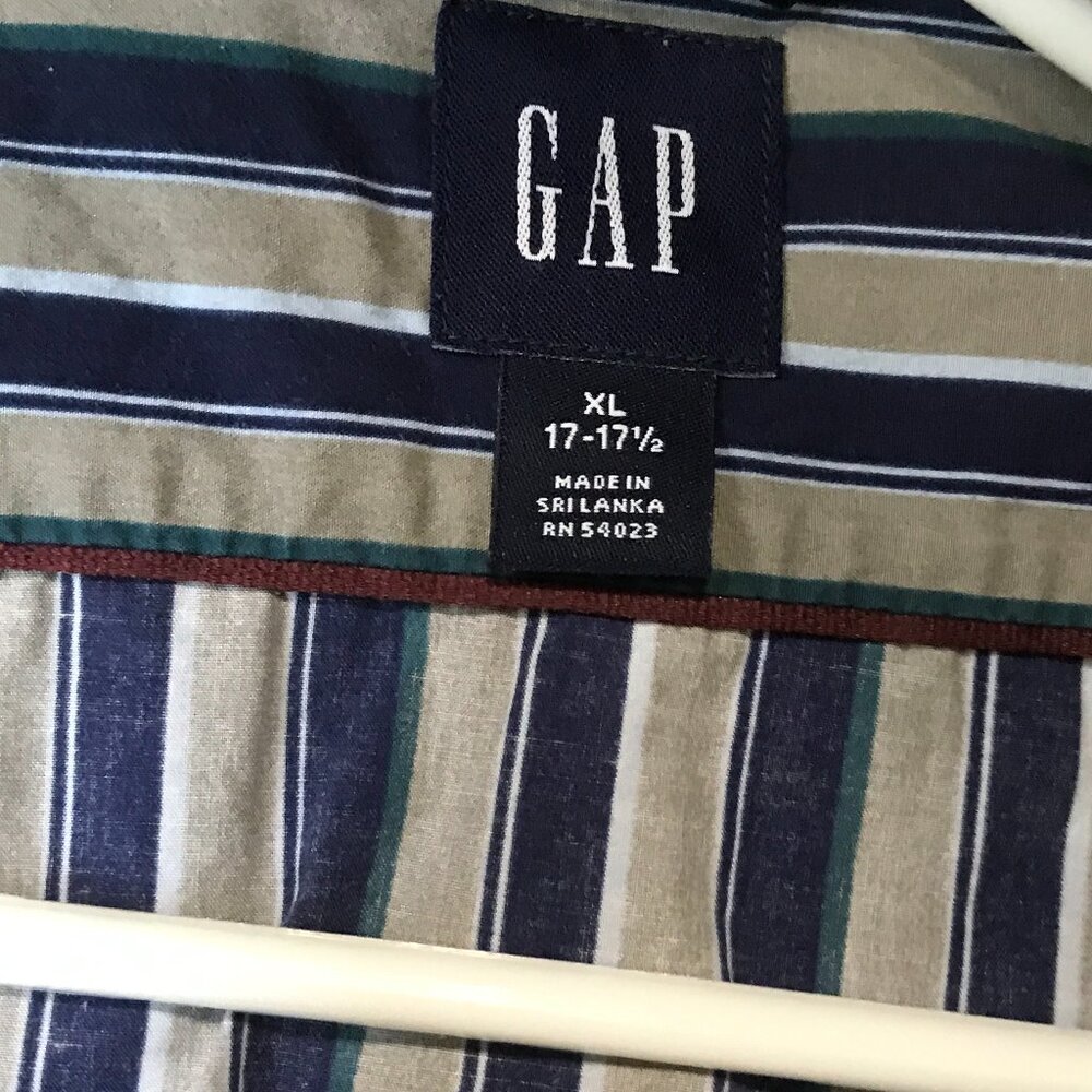 Vintage GAP Button Up XL 17-17.5 Pink Blue Striped Long Sleeve